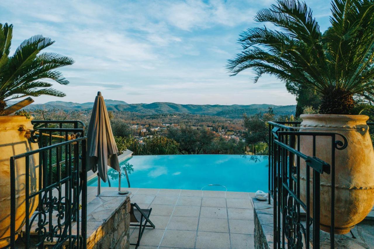 Les Lodges De Saint Cassien 2 Montauroux Luaran gambar