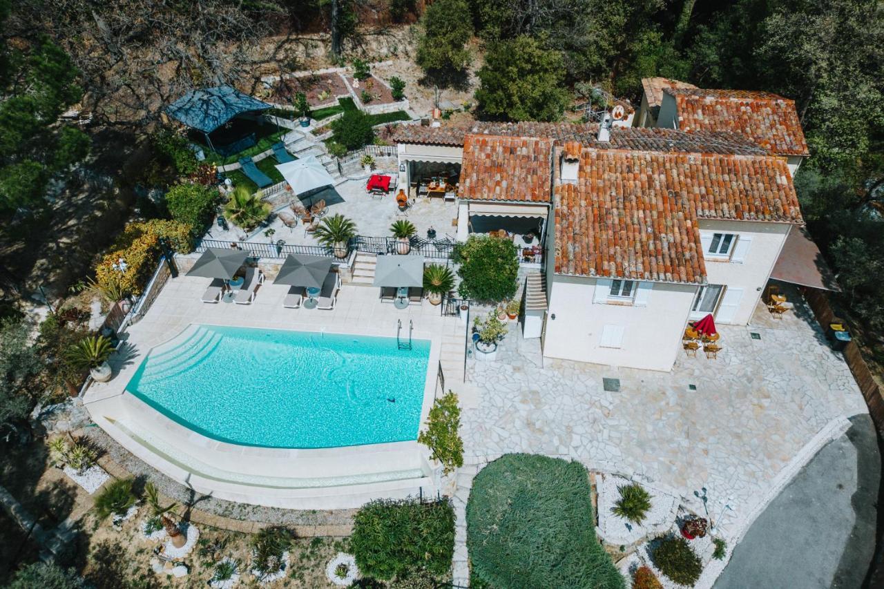 Les Lodges De Saint Cassien 2 Montauroux Luaran gambar