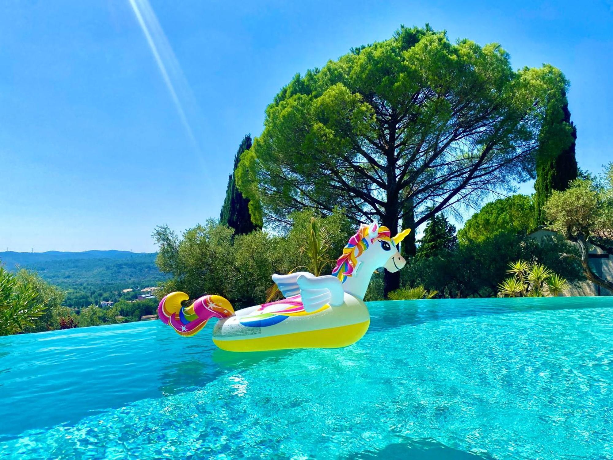 Les Lodges De Saint Cassien 2 Montauroux Luaran gambar